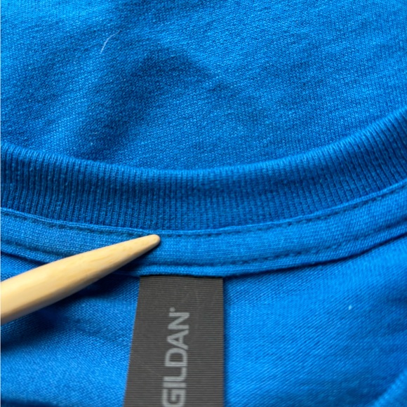 Colorado Avalanche Men’s Blue T-Shirt Size M- NWOT - Picture 6 of 9